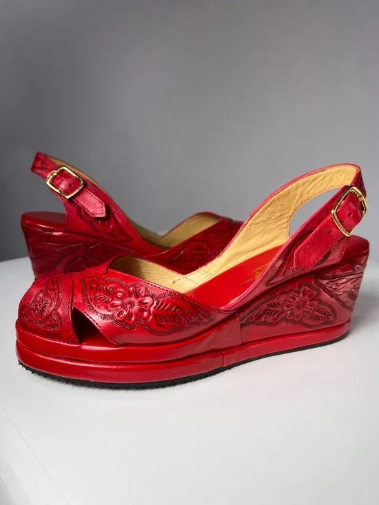 NWOT RE-MIX Vintage Red Tooled Leather Peep-Toe Platform Wedge Sandals 7 Mexico - Picture 4 of 9